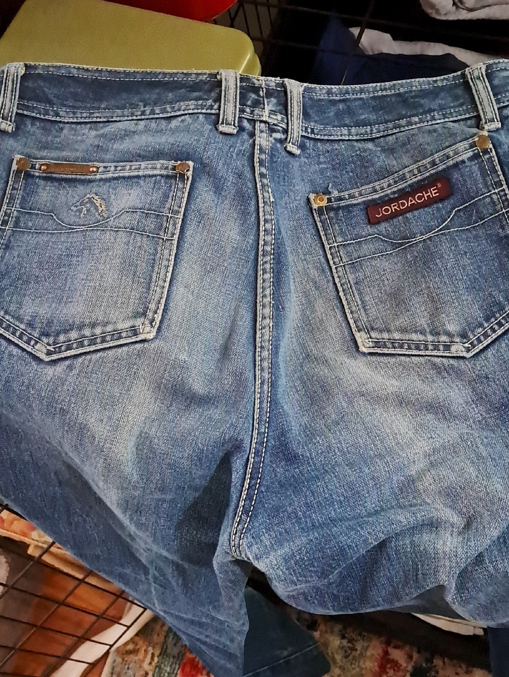 Awesome Vintage Jordache Jeans - Picture 4 of 13